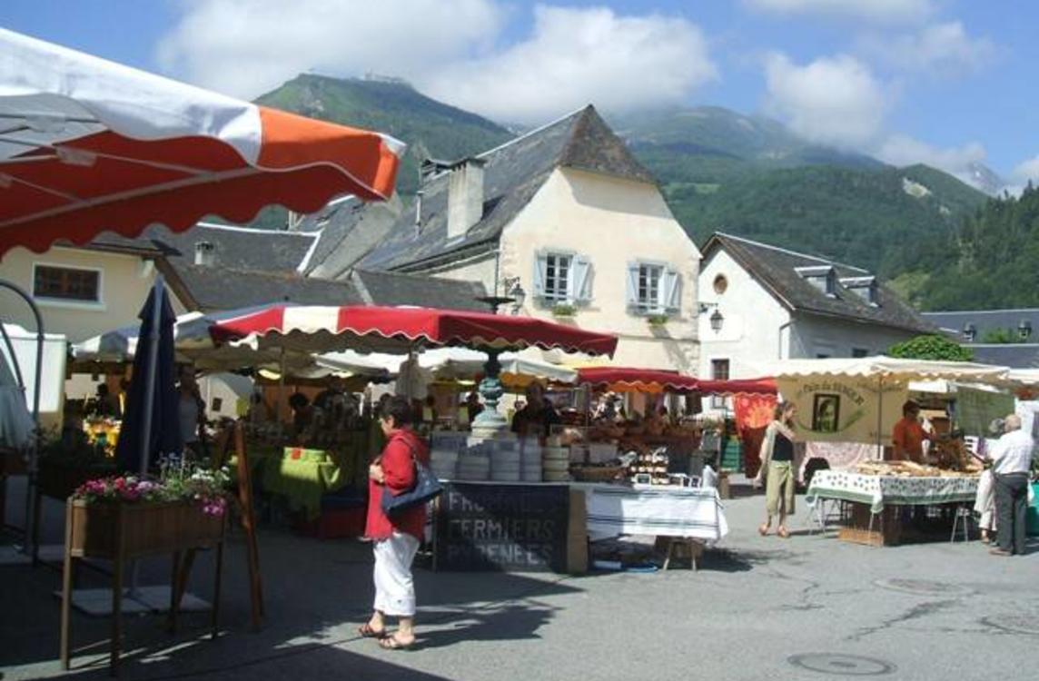 Marché de Vielle Aure